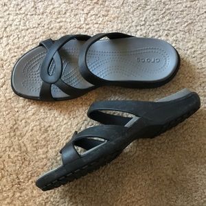 crocs sandals